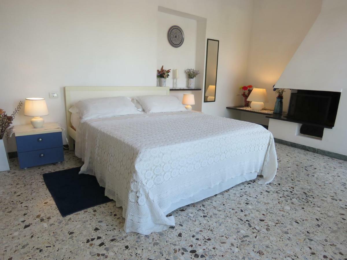 Alla Foce Del Magra - Appartamenti Sul Fiume Con Posto Barca Vicino Cinque Terre Амеля Екстериор снимка
